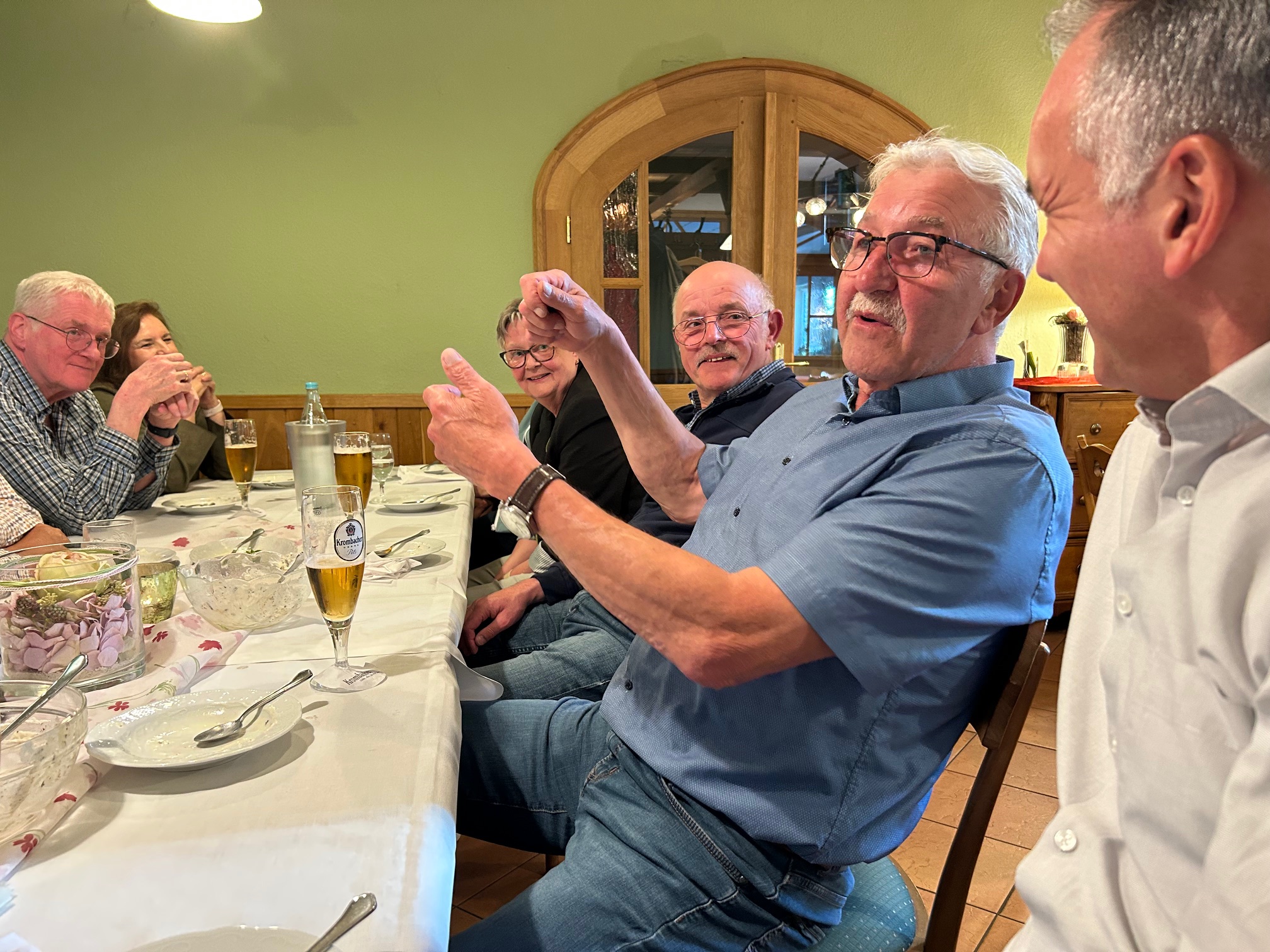 Lustiges Zusammensein und auch Kennenlernen der "besseren Hälften"